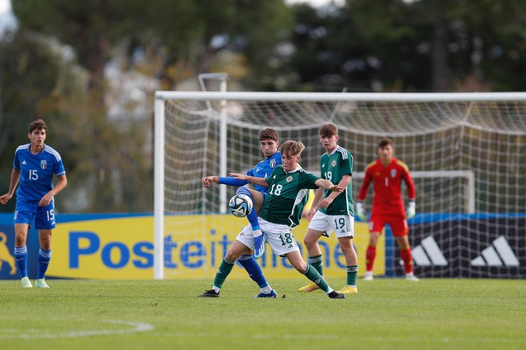 La partita Italia-Irlanda del Nord under 17 allo stadio Mazzola di Santarcangelo (foto di Claudio Zamagni)