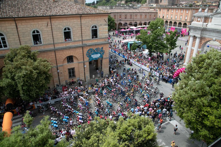 P36_Partenza del Giro d'Italia da Santarcangelo.jpg