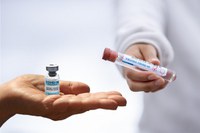 Coronavirus, prosegue la campagna vaccinale. Dal 15 febbraio al via la prenotazione per gli over 80