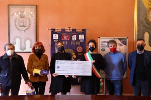 Il Lions Club di Santarcangelo dona 1.400 euro ai Servizi sociali
