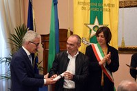 Il Prefetto consegna i “brevetti” ai neo insigniti Maestri del Lavoro della Provincia di Rimini