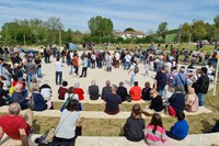 Più di 400 persone all’inaugurazione del nuovo parco del Macabucco